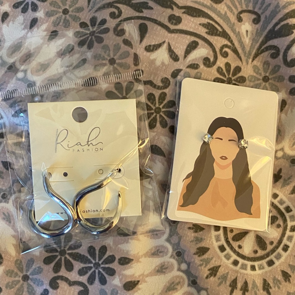 Two set of Earrings